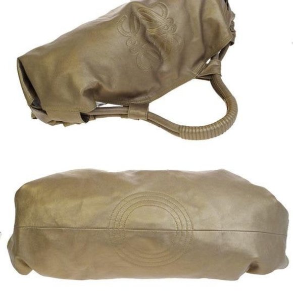 LOEWE Handbag and Dust Bag - Picture 4 of 7